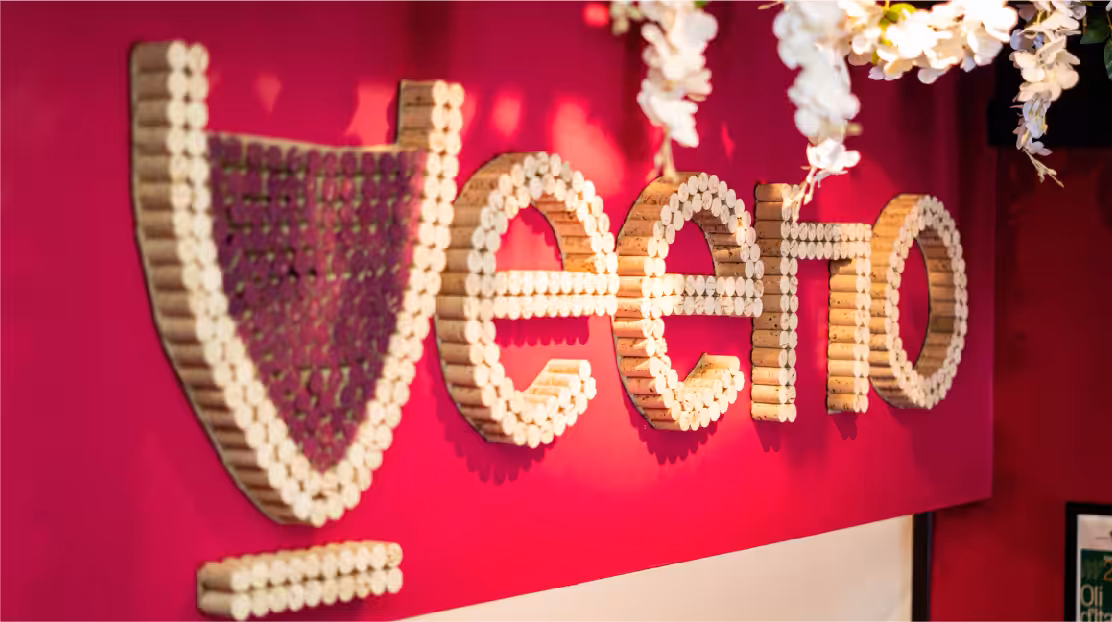 Veeno Reigate Fitout 